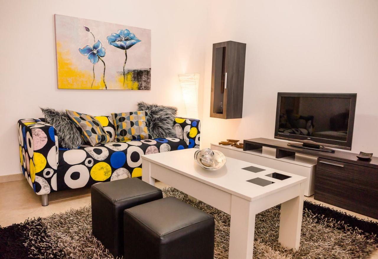 Apartamento Moderno Valladolid Bagian luar foto