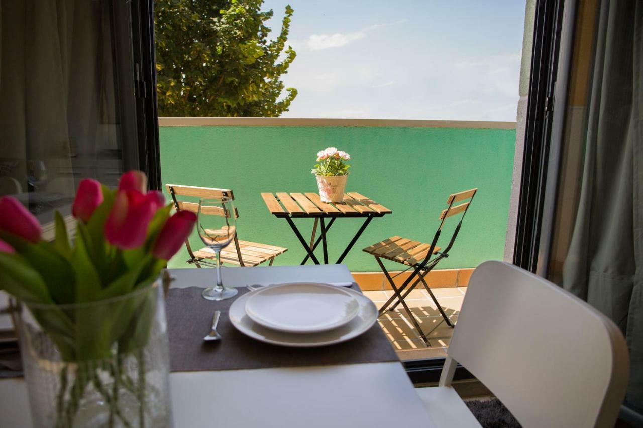 Apartamento Moderno Valladolid Bagian luar foto